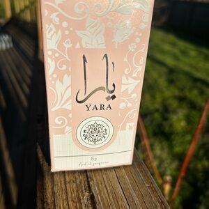 YARA pink fragrance